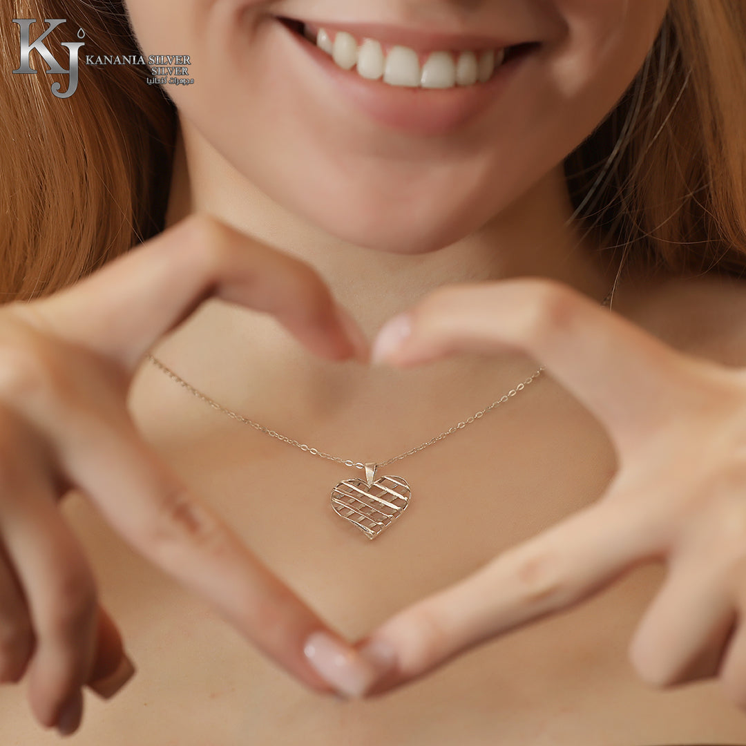 925 Sterling Silver Geometric Lattice Heart Necklace – Sparkling Zirconia Pavé Open-Grid Romantic Pendant
