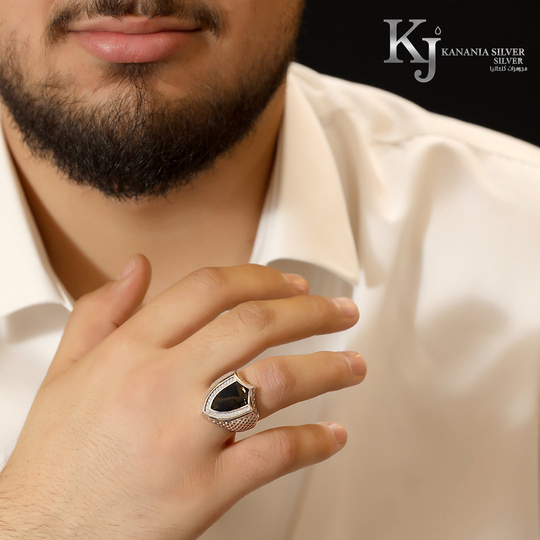 925 Sterling Silver Men’s Knight Shield Black Agate Ring – Luxury Shield-Cut Onyx Stone Micro-Pave CZ Punctured Mesh Masculine Signet Ring