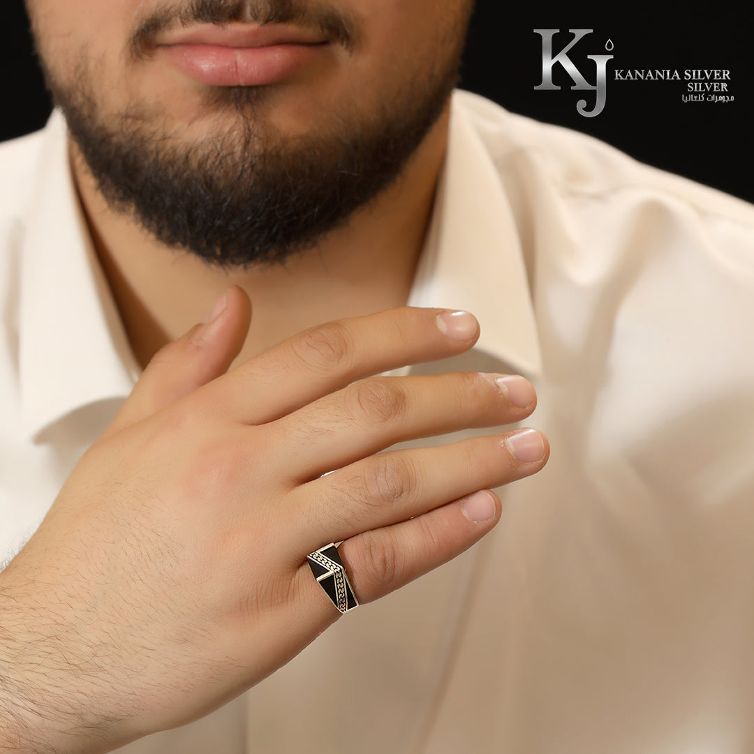 925 Sterling Silver Men’s Geometric V-Shape Arrow Ring – Modern Flat-Cut Triangular Onyx Inlay Micro-Pave CZ Masculine Minimalist Signet Ring